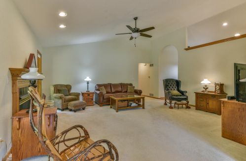 26411 Kendra Ln, Waterford WI  53185-2168 exterior