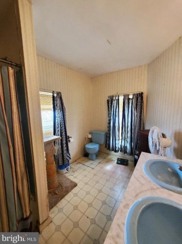 16 Front St, Frederica DE  19946-4603 exterior