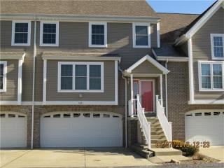 1061 Waterford Ct, Canonsburg PA  15317-5426 exterior