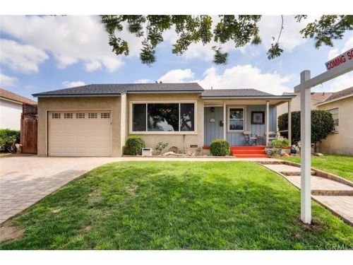 5440 Hazelbrook Ave, Lakewood, CA 90712-1808