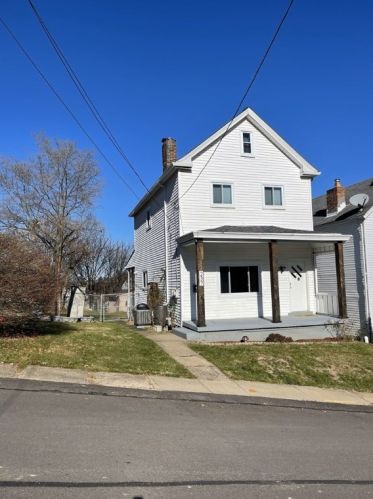 237 Mary St, Whitaker, PA 15120-2624