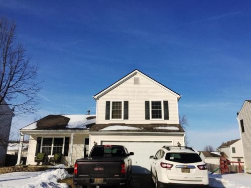 140 Crabapple Ln, Pataskala, OH 43062-7074