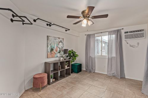 744 Camino Seco, Tucson AZ 85710-2627 exterior