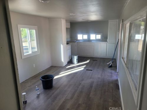 27390 Peach St, Perris CA  92570-8604 exterior