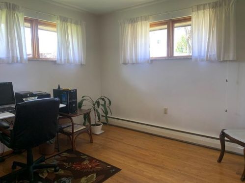 311 Agnew Rd, Jeannette PA  15644-2519 exterior