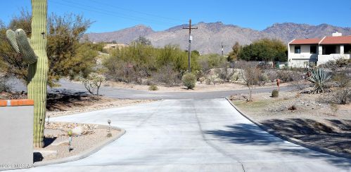 5200 Calle Del Ciervo, Tucson AZ 85750-1812 exterior