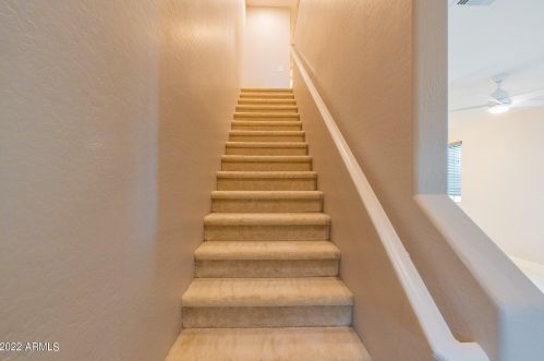 1720 Dogwood Ln, Gilbert AZ  85295-6042 exterior