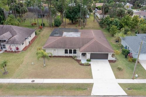 2605 6th St, Lehigh Acres, FL 33976-2530