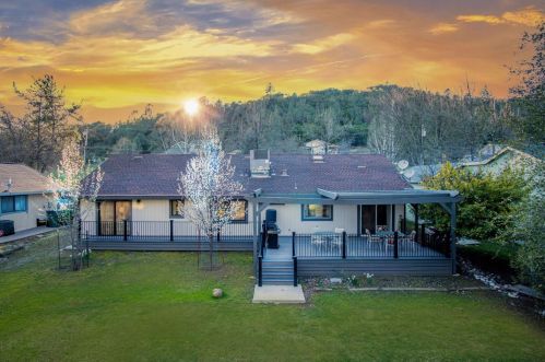 13033 Thistle Loop, Lake Wildwood, CA 95946-9541