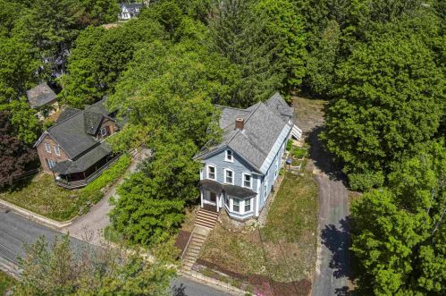 18 Winter St, Unity NH 03773-1435 exterior