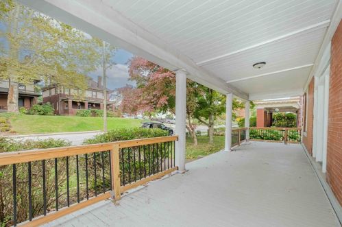1303 Denniston St, Pittsburgh, PA 15217-1330