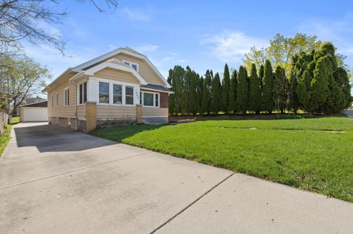 1300 97, Milwaukee WI 53214-2627 exterior