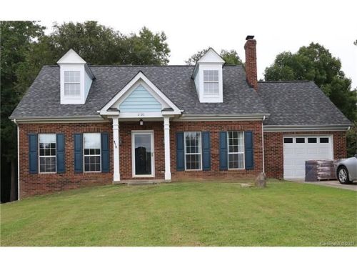 12730 Diamond Dr, Pineville, NC 28134-8115