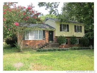 6736 Bradstock Ln, Charlotte, NC 28226-7621