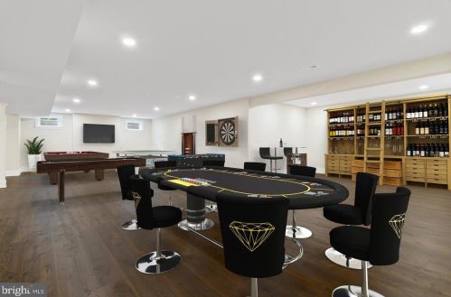 577 Jobel Dr, Tavistock NJ  08033-1034 exterior