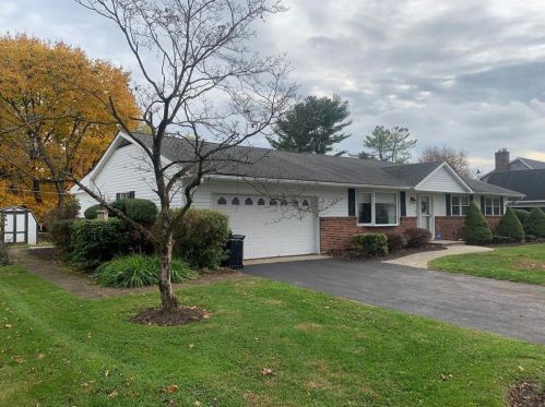 1545 Walnut Ln, Macungie PA  18062-9407 exterior