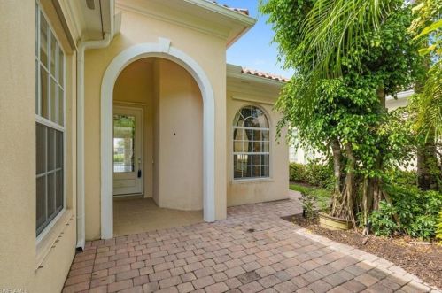 3746 Whidbey Way, Naples, FL 34119-7519