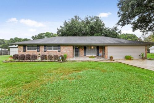 119 Jogg Rd, Youngsville, LA 70592-5119