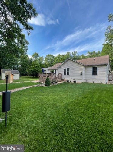 112 Monticello Cir, Locust Grove VA  22508-5331 exterior