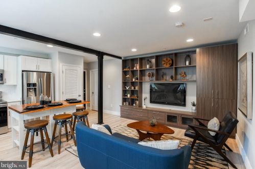 5024 9th St, Washington, DC 20011-3949