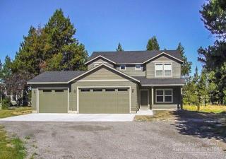 55967 Wood Duck Dr, Bend OR  97707-2344 exterior