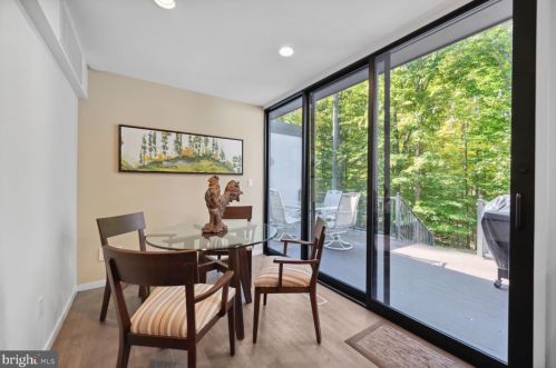 4690 Province Line Rd, Princeton NJ 08540-4303 exterior