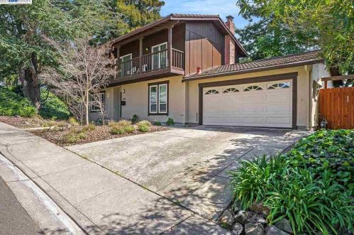 2511 Carmelita Way, Pinole, CA 94564-1219
