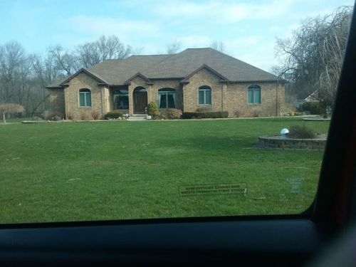 1475 Countryside Dr, Mogadore, OH 44260-8624