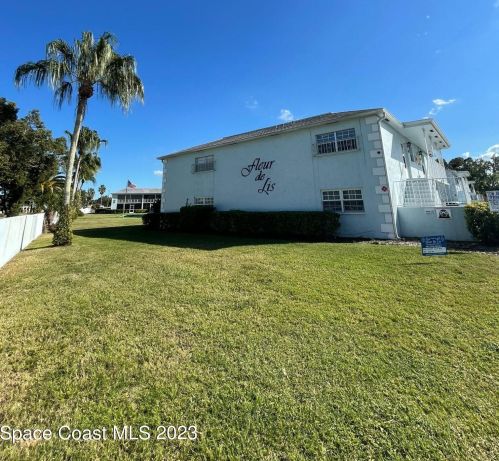 1005 Knox Mcrae Dr, Titusville, FL 32780-6142