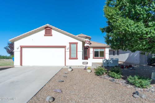 657 Tanner Dr, Sierra Vista, AZ 85635-4444