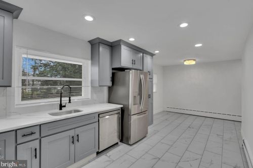 193 Woodland Ave, Trenton NJ  08638-2522 exterior