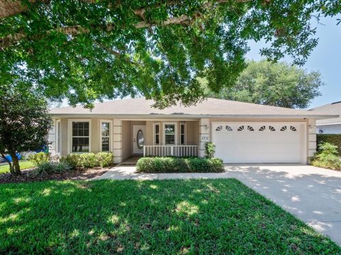 2731 Coral Reef Way, Tavares, FL 32778-5733