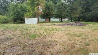 182 Thorpe St, Independence, OR 97351-2239