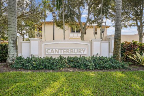 2402 6th St, Boynton Beach, FL 33426-8754