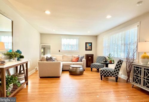 19 Austin Rd, Yardley, PA 19067-2825