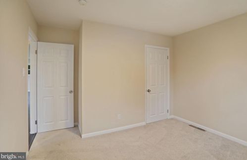 237 Grand Ave, Blenheim NJ  08012-3843 exterior