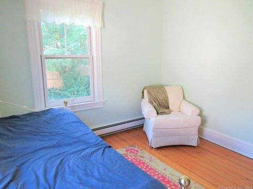 21 Berkeley Ave, United States Coast Guard Ac CT  06320-5311 exterior