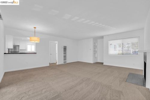 16032 Via Descanso, San Lorenzo CA  94580-2412 exterior