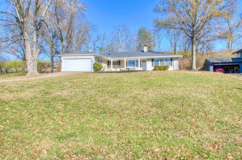 3050 Brookwood Cir, Covington, KY 41017-3213