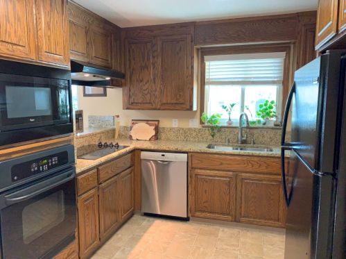 1188 Holmes Ave, Campbell, CA 95008-7121