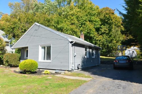 40 Concord St, Bristol, CT 06010-3610