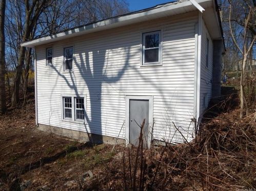 207 Brookline Ave, Middletown, NY 10940-3457