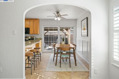 2043 Del Monte St, Livermore CA  94551-1116 exterior