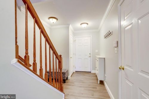 12317 Jarrow Ln, Bristow, VA 20136-2061