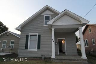 856 Riverside Dr, Evansville IN  47713-2873 exterior