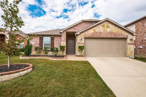 1448 Willoughby Way, Oak Point, TX 75068-3445