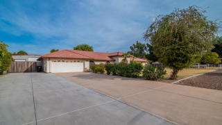 10402 Catalina Dr, Avondale, AZ 85392-4508
