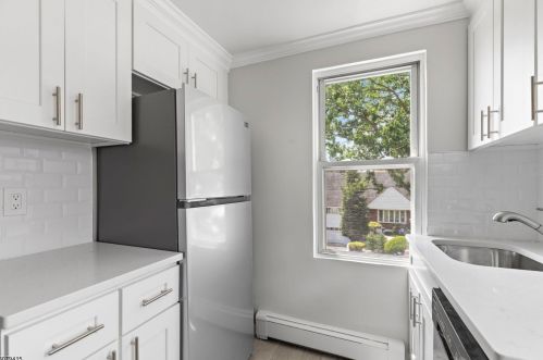 200 Cedar St, Ridgefield Park NJ  07660-1612 exterior