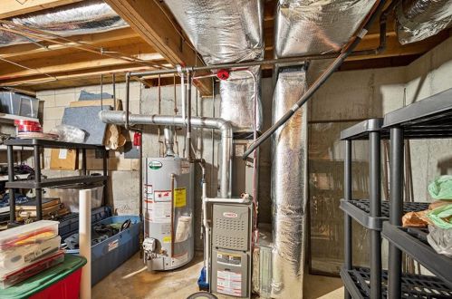 434 Quidnessett Rd, North Kingstown RI  02852-1500 exterior