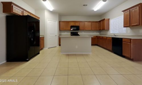 23815 Grove St, Buckeye AZ  85326-7072 exterior